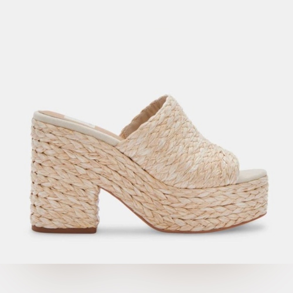 Dolce Vita Elora off-white raffia wedge sandals, size 8